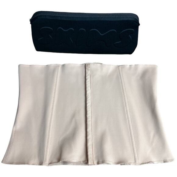 Skims Beige Waist Shapewear With Black Carry Case Women's Size 4X NWT - Picture 1 of 7